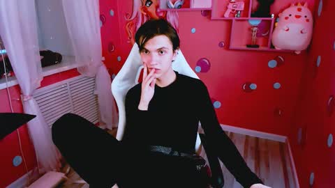 Snapshot of otto_williams chatting on October 24, 2025, 8:55 am Otto online show from October 24, 2025, 8:55 am