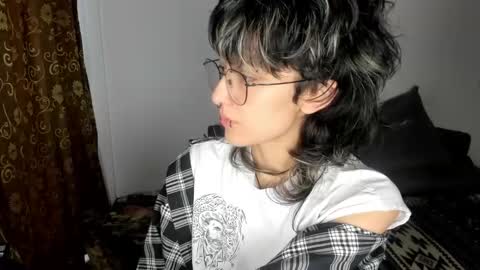 Otto 3 online show from September 16, 2025, 9:27 pm