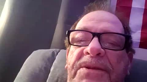 Snapshot of ou8124824 chatting on October 25, 2025, 4:31 am ou8124824 online show from October 25, 2025, 4:31 am