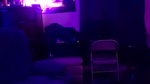 Snapshot of ou8124824 chatting on October 28, 2025, 6:17 am ou8124824 online show from October 28, 2025, 6:17 am