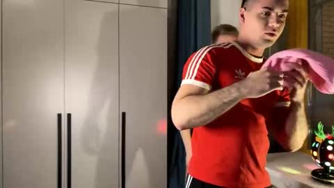 Snapshot of oukorok chatting on January 8, 2026, 3:58 pm Oukorok online show from January 8, 2026, 3:58 pm