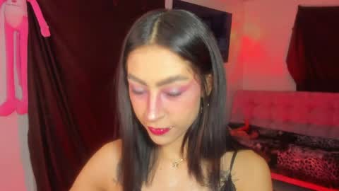 Snapshot of ounla_sweet chatting on May 26, 2026, 8:32 am ounla sweet online show from May 26, 2026, 8:32 am