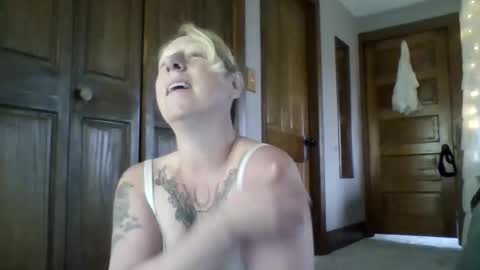 JJ online show from April 14, 2026, 1:39 pm