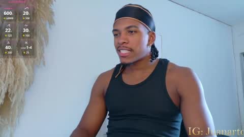 Snapshot of owen_222 chatting on July 9, 2026, 4:44 pm Owen online show from July 9, 2026, 4:44 pm