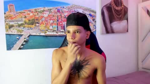 Snapshot of owen_blaze3 chatting on June 8, 2026, 3:18 am owen blaze online show from June 8, 2026, 3:18 am