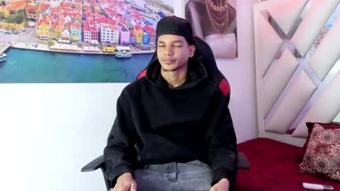 Snapshot of owen_blaze3 chatting on June 17, 2026, 3:31 am owen blaze online show from June 17, 2026, 3:31 am