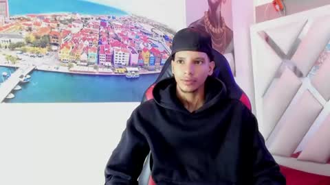 owen blaze online show from June 22, 2026, 3:19 am