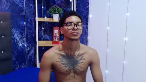 owen blaze online show from July 30, 2026, 3:38 am