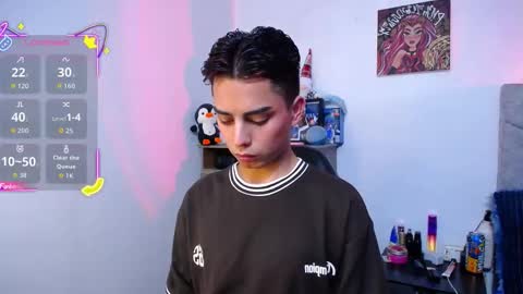 Owen  Independent model  online show from January 14, 2026, 2:33 pm