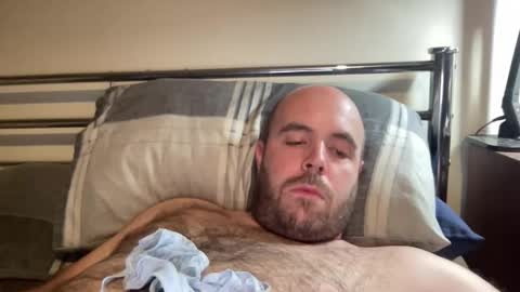 Owen2022 online show from September 9, 2025, 9:03 pm