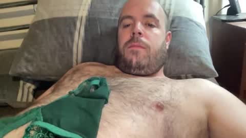 Owen2022 online show from September 16, 2025, 6:14 am