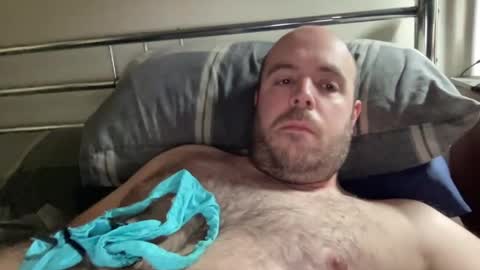 Owen2022 online show from March 16, 2026, 7:01 am