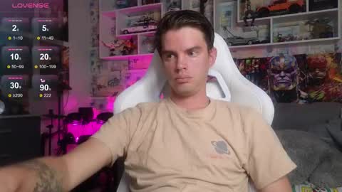 Mike online show from October 12, 2025, 12:15 pm