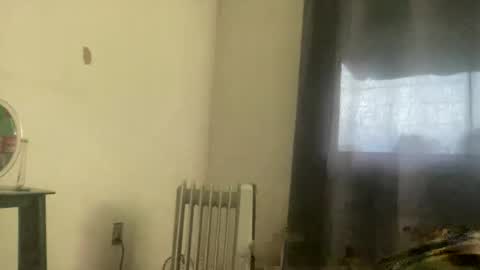 oxovickyoxo online show from October 22, 2025, 9:47 pm