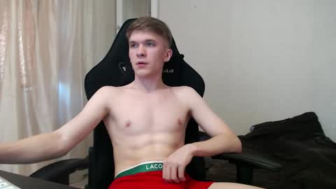 Snapshot of oydikey chatting on October 3, 2025, 12:02 pm Oydin online show from October 3, 2025, 12:02 pm