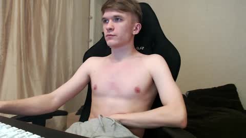 Snapshot of oydikey chatting on October 5, 2025, 9:56 pm Oydin online show from October 5, 2025, 9:56 pm