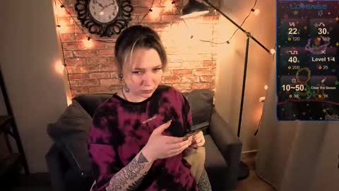 ozalin_green online show from December 30, 2024, 8:10 am