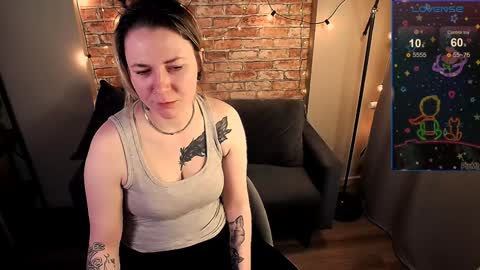 ozalin_green online show from February 7, 2025, 12:17 pm