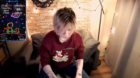 ozalin_green online show from February 22, 2025, 8:29 am