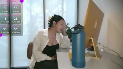 ozhmara online show from September 30, 2025, 3:28 pm