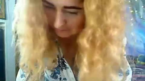 Snapshot of ozzy_helen chatting on January 3, 2025, 6:46 pm Ozzy Helen online show from January 3, 2025, 6:46 pm