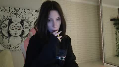 Alice online show from December 2, 2024, 11:18 pm