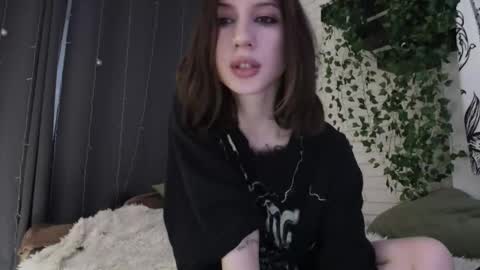 Alice online show from December 9, 2024, 1:34 pm