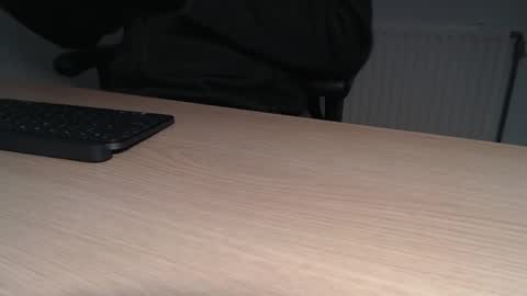 Snapshot of p_lovar chatting on February 14, 2025, 6:40 pm Pierre online show from February 14, 2025, 6:40 pm