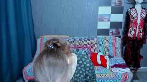 Ella online show from December 15, 2025, 7:34 am