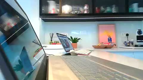 pablo19692017 online show from April 2, 2026, 9:18 am