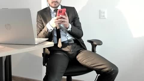 pablo rincon95 online show from December 28, 2024, 7:54 pm