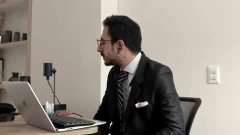 pablo rincon95 online show from January 14, 2025, 5:45 pm