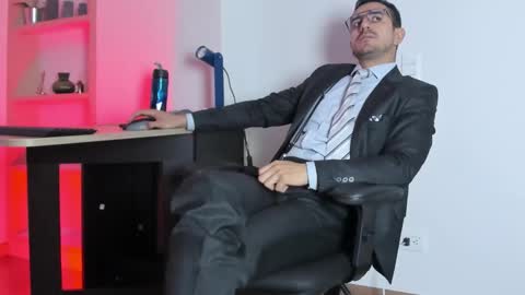 pablo rincon95 online show from February 13, 2025, 2:42 pm