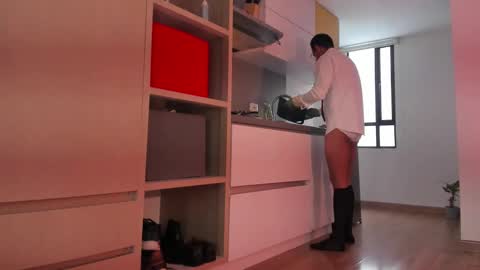 pablo rincon95 online show from February 14, 2025, 2:12 pm