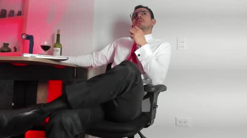 pablo rincon95 online show from February 14, 2025, 5:14 pm