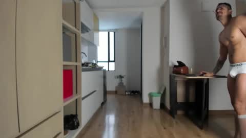 pablo rincon95 online show from September 11, 2025, 3:01 pm