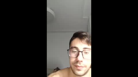 Snapshot of pabloherraizsoria1707 chatting on February 2, 2026, 5:22 pm pabloherraizsoria1707 online show from February 2, 2026, 5:22 pm