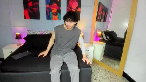 Snapshot of pacosanclemente chatting on October 24, 2025, 12:45 pm P A C O online show from October 24, 2025, 12:45 pm