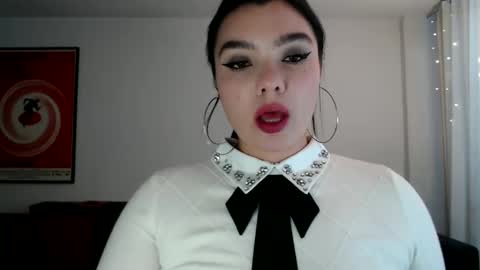 Page 3 online show from October 1, 2025, 9:32 pm