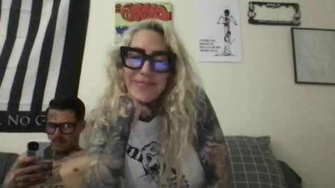 paigesixx_charlievicious online show from October 18, 2025, 9:10 am