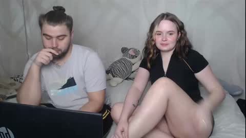 Lizzi  Igor online show from January 12, 2025, 3:14 pm