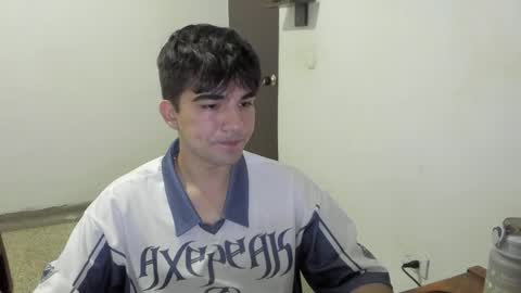 pakun_ online show from April 10, 2026, 1:33 am