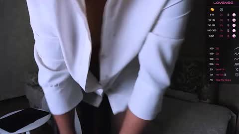 Polina online show from November 28, 2025, 3:20 am