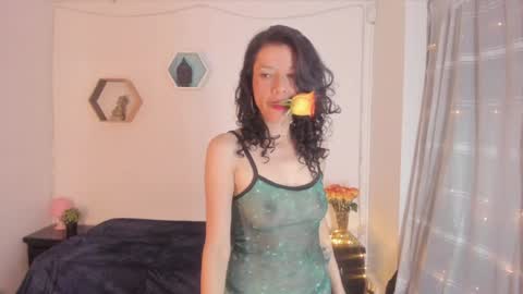 Paloma  online show from January 11, 2025, 8:54 pm