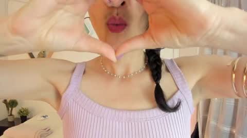 Paloma  online show from September 30, 2025, 10:04 pm