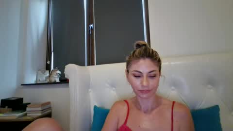 Snapshot of pamela051087 chatting on June 23, 2026, 3:10 pm Pamela051087 online show from June 23, 2026, 3:10 pm
