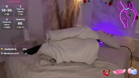 pamela online show from March 1, 2025, 10:53 pm