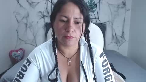 Snapshot of pamela_jones7 chatting on October 15, 2025, 3:17 am Pamela Jones online show from October 15, 2025, 3:17 am