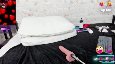 Snapshot of pamela_west chatting on March 5, 2025, 11:16 pm Pamela West online show from March 5, 2025, 11:16 pm