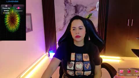 Paola online show from November 26, 2025, 1:06 am